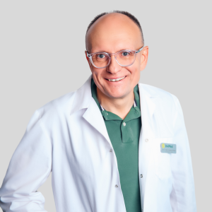 dr Łukasz Sroka, InviMed