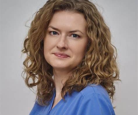 Dr Monika Jakubiak-Proć